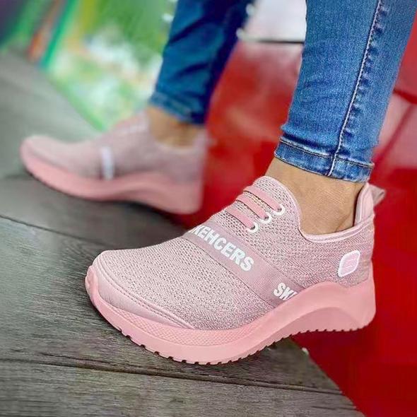 BREATHABLE CORRECTIVE SNEAKERS