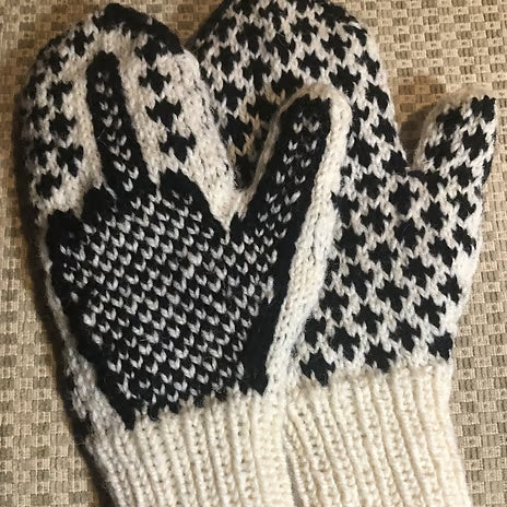 🎅The "Naughty List" Mittens | Cozy Knit with a Hidden Attitude 🖕✨