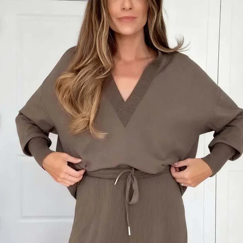 💥New Arrival 50% Off-Women's Chic Brown Casual Set: V-Neck Top & Drawstring Pants